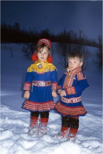 Kautokeino001-0009drakter3