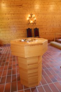 Alta leirbotn kirke 10