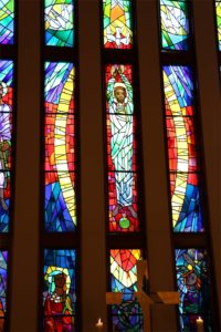 ba%cc%8atsfjord-ba%cc%8atsfjord-kirke-005