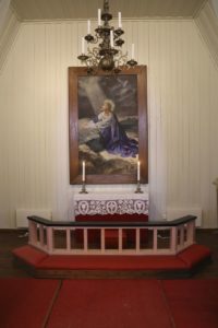 ba%cc%8atsfjord-hamningberg-kirke4